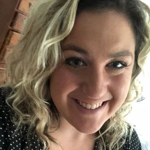 Meet your Posher, Gina